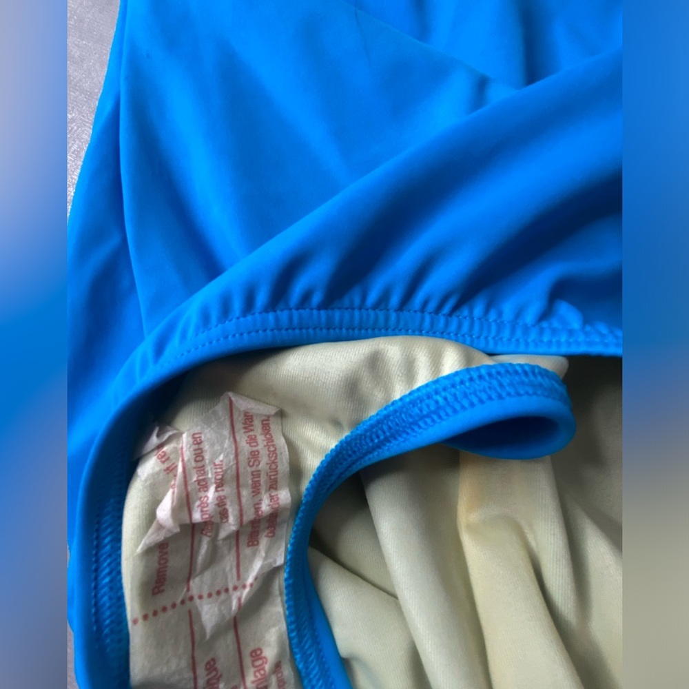 Lands End One piece Blue swimsuit. Wired bust, bunched accents. NWOT. Size 10. - Picture 8 of 11